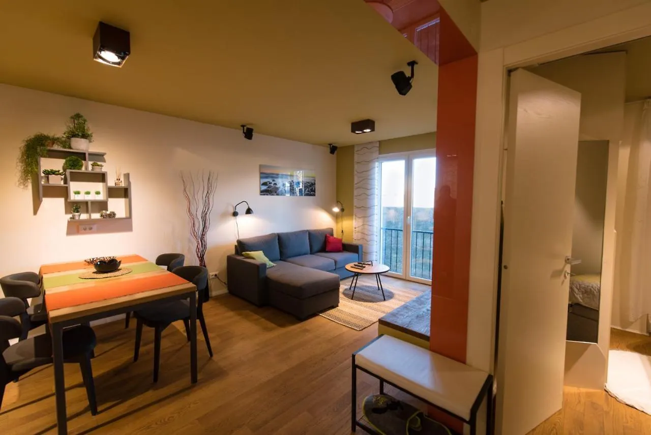 The Wall Apartment Zadar