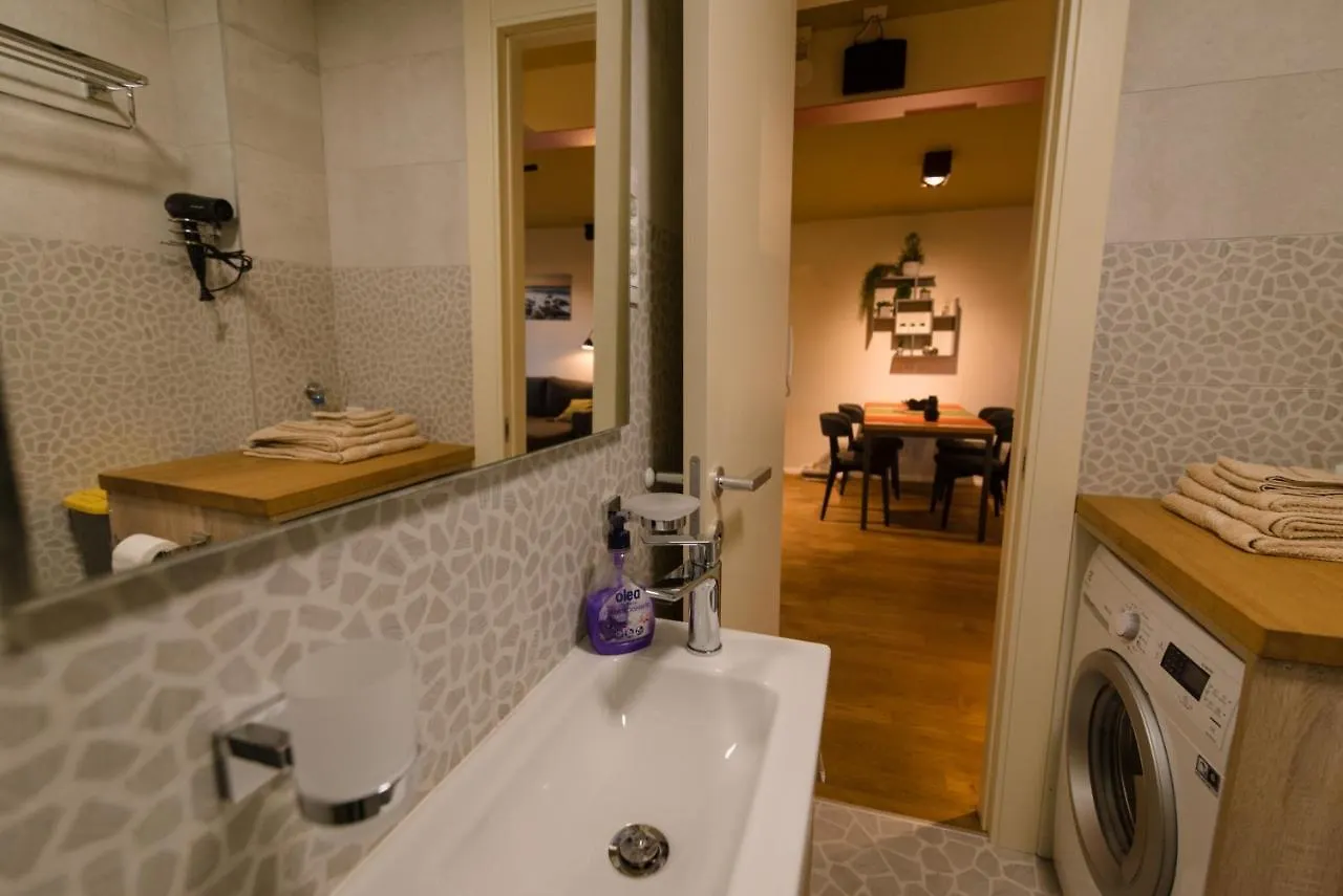 The Wall Apartment Zadar Croatia