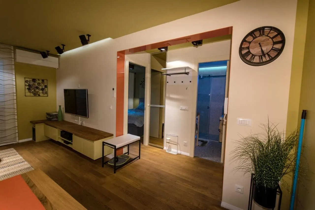 The Wall Apartment Zadar